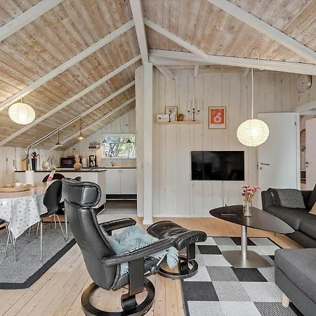 Bv287-blavand-soren-lassens-vaenge-11 *