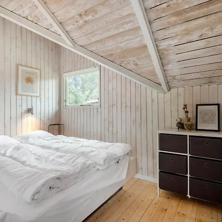 Bv287-blavand-soren-lassens-vaenge-11